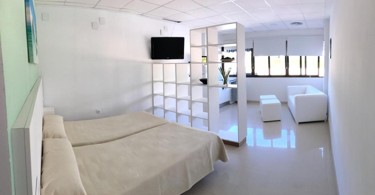 Apartamentos Carmen Teresa توريمولينوس المظهر الخارجي الصورة